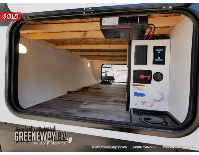 2022 Grand Design Transcend Xplor 240ML Travel Trailer at Greeneway RV Sales & Service STOCK# 10572 Photo 5