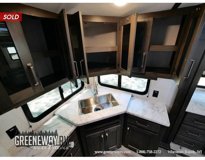 2022 Grand Design Transcend Xplor 240ML Travel Trailer at Greeneway RV Sales & Service STOCK# 10572 Photo 13