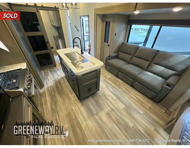 2024 Grand Design Reflection 324MBS Fifth Wheel at Greeneway RV Sales & Service STOCK# 11031 Photo 9