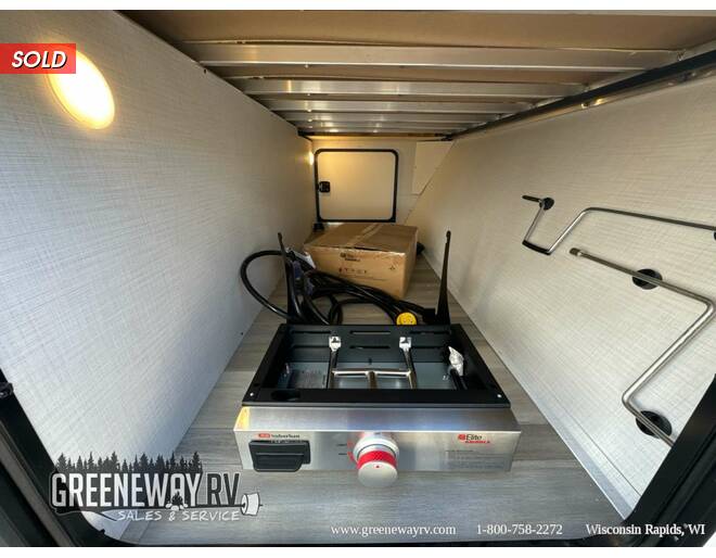 2024 Flagstaff Micro Lite 22FBS Travel Trailer at Greeneway RV Sales & Service STOCK# 11044 Photo 5