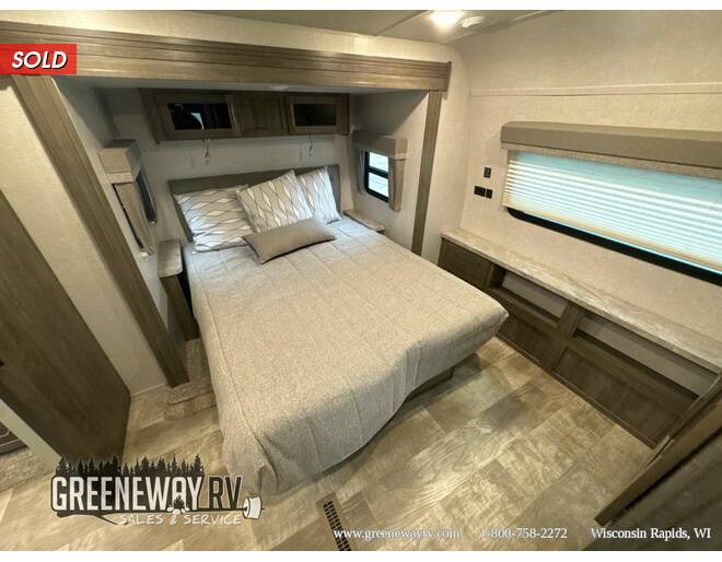 2022 Flagstaff Super Lite 29BHS Travel Trailer at Greeneway RV Sales & Service STOCK# 11037U Photo 10