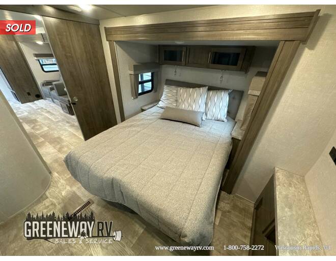 2022 Flagstaff Super Lite 29BHS Travel Trailer at Greeneway RV Sales & Service STOCK# 11037U Photo 11