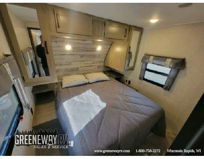 2023 Palomino Puma 25RKQB Travel Trailer at Greeneway RV Sales & Service STOCK# 11090 Photo 11