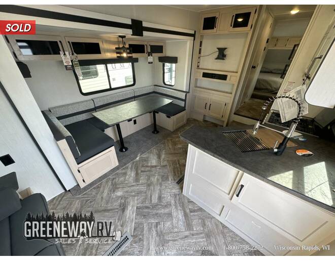 2023 Palomino Puma 253FBS Fifth Wheel at Greeneway RV Sales & Service STOCK# 11094 Photo 5