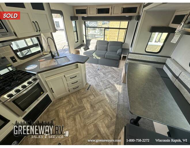 2023 Palomino Puma 253FBS Fifth Wheel at Greeneway RV Sales & Service STOCK# 11094 Photo 7