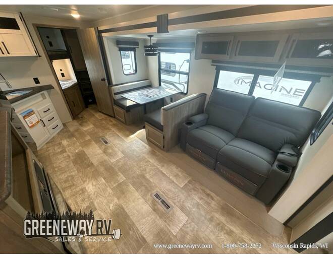 2024 Palomino Puma 28BHFQ Travel Trailer at Greeneway RV Sales & Service STOCK# 11100 Photo 10