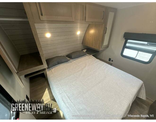 2024 Palomino Puma 28BHFQ Travel Trailer at Greeneway RV Sales & Service STOCK# 11100 Photo 27