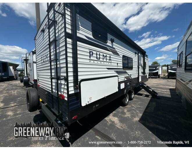2024 Palomino Puma 25BHS Travel Trailer at Greeneway RV Sales & Service STOCK# 11107 Photo 4