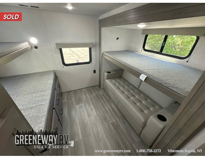 2024 Grand Design Transcend Xplor 331BH Travel Trailer at Greeneway RV Sales & Service STOCK# 11124 Photo 21