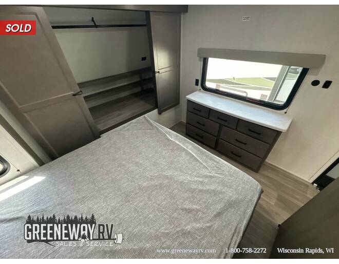 2024 Grand Design Transcend Xplor 331BH Travel Trailer at Greeneway RV Sales & Service STOCK# 11124 Photo 29