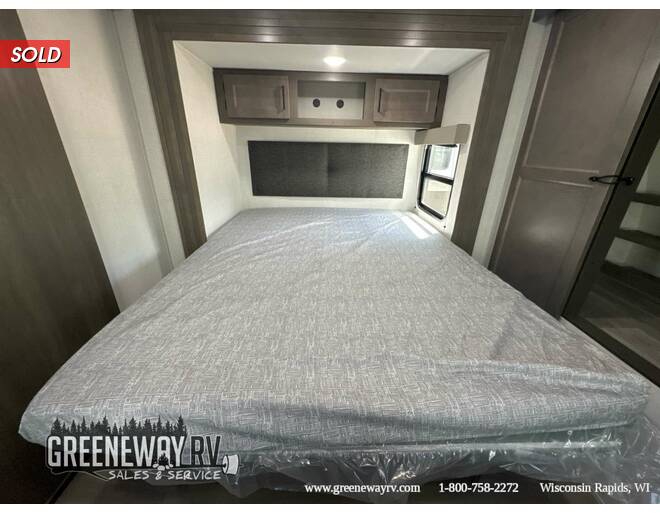 2024 Grand Design Transcend Xplor 331BH Travel Trailer at Greeneway RV Sales & Service STOCK# 11124 Photo 30