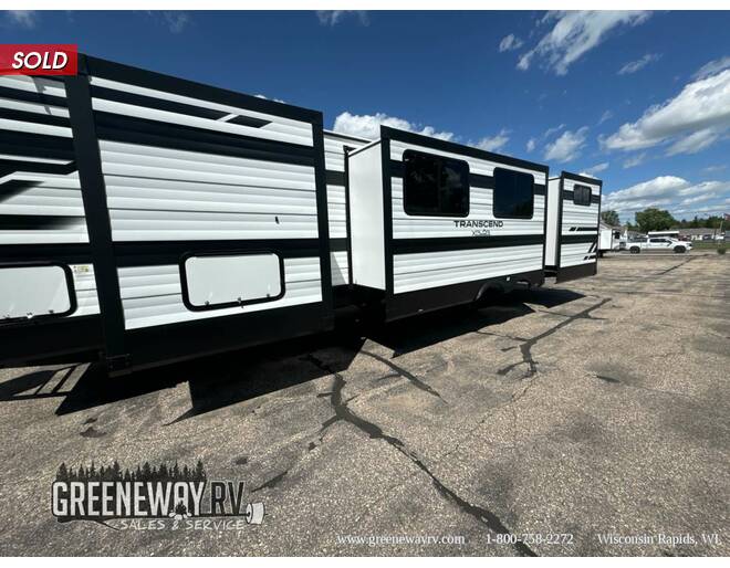 2024 Grand Design Transcend Xplor 331BH Travel Trailer at Greeneway RV Sales & Service STOCK# 11124 Photo 3