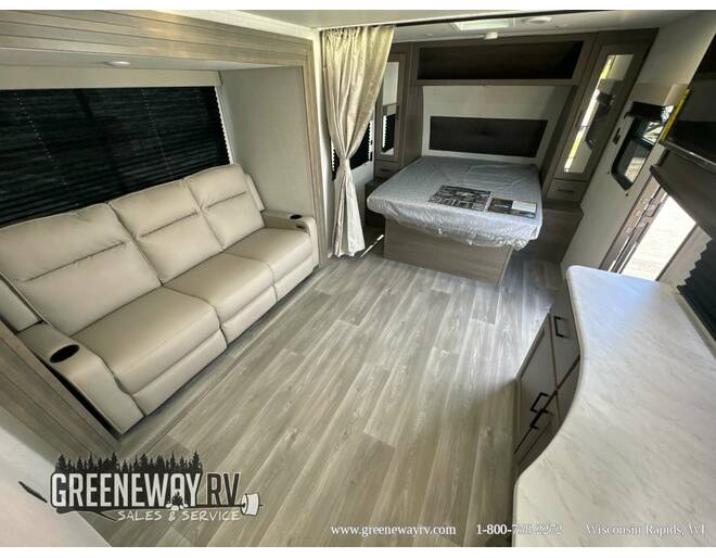 2024 Grand Design Transcend Xplor 200MK Travel Trailer at Greeneway RV Sales & Service STOCK# 11126 Photo 10