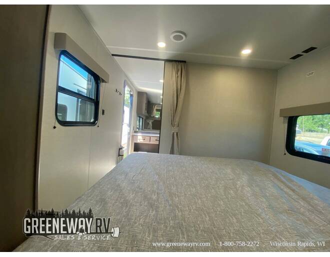 2024 Grand Design Transcend Xplor 24BHX Travel Trailer at Greeneway RV Sales & Service STOCK# 11131 Photo 10