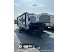 2018 Starcraft Launch Outfitter 239TBS traveltrai at Greeneway RV Sales & Service STOCK# 10890A