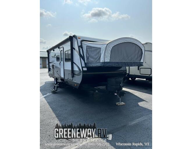 2018 Starcraft Launch Outfitter 239TBS Travel Trailer at Greeneway RV Sales & Service STOCK# 10890A Photo 4