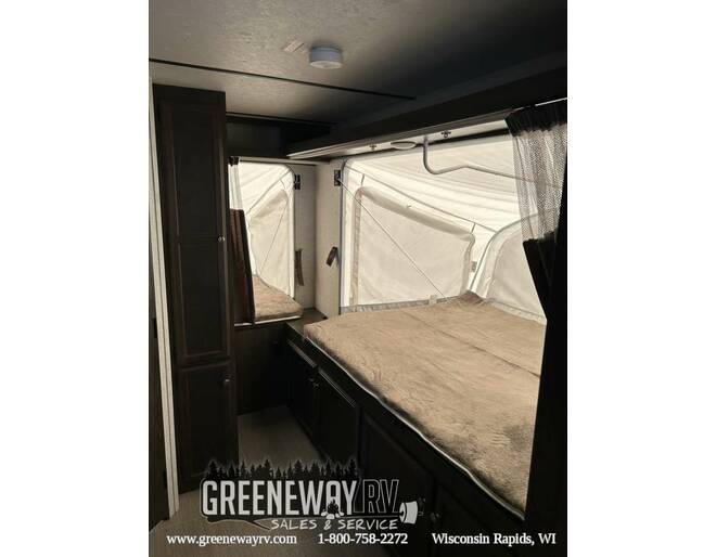 2018 Starcraft Launch Outfitter 239TBS Travel Trailer at Greeneway RV Sales & Service STOCK# 10890A Photo 9