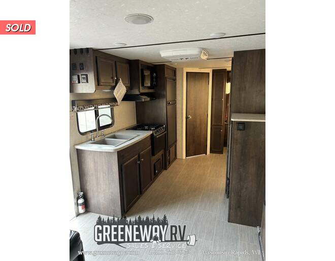 2018 Starcraft Launch Outfitter 239TBS Travel Trailer at Greeneway RV Sales & Service STOCK# 10890A Photo 8