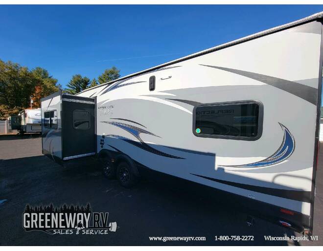 2017 XLR Hyper Lite Toy Hauler 29HFS Travel Trailer at Greeneway RV Sales & Service STOCK# 10904B Photo 4