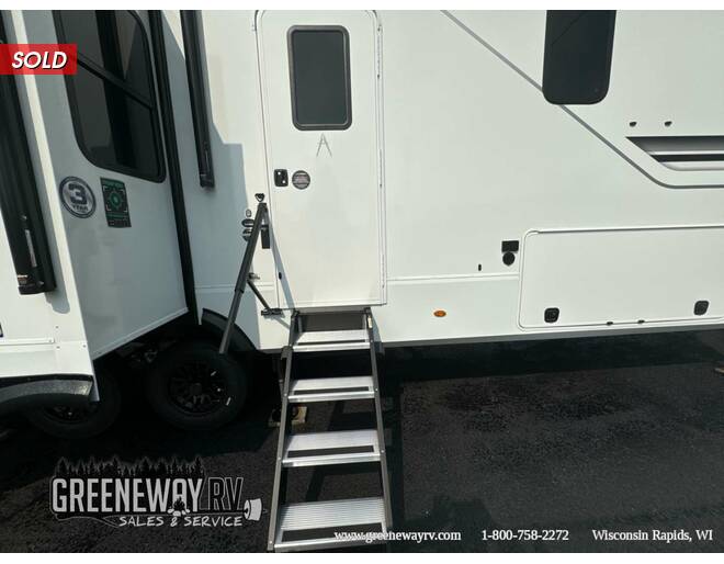 2024 Grand Design Influence 3503GK Fifth Wheel at Greeneway RV Sales & Service STOCK# 11175 Photo 10