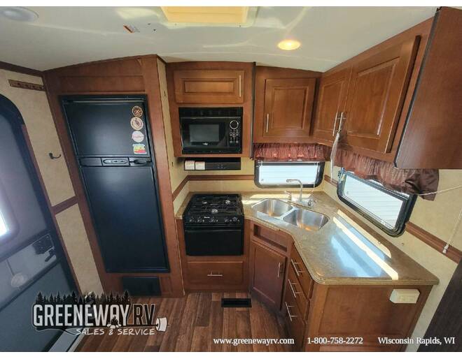 2012 Dutchmen Komfort 2410RK Travel Trailer at Greeneway RV Sales & Service STOCK# 11072B Photo 10