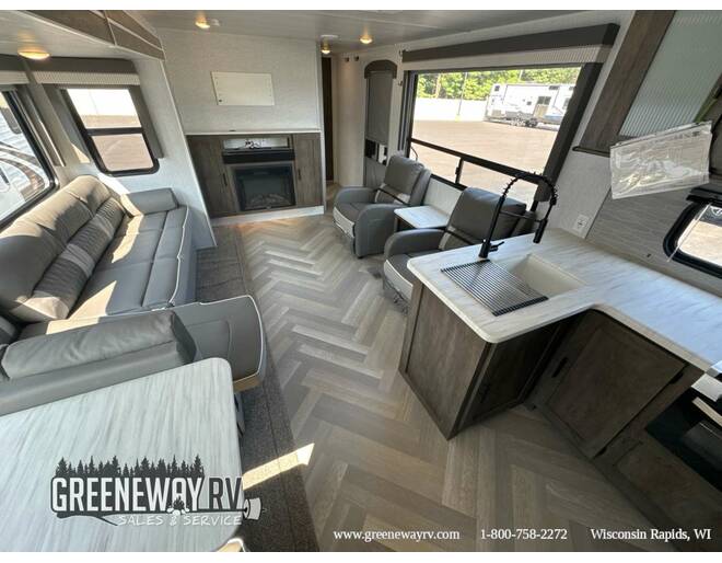 2022 Salem 27RK Travel Trailer at Greeneway RV Sales & Service STOCK# 11104A Photo 11