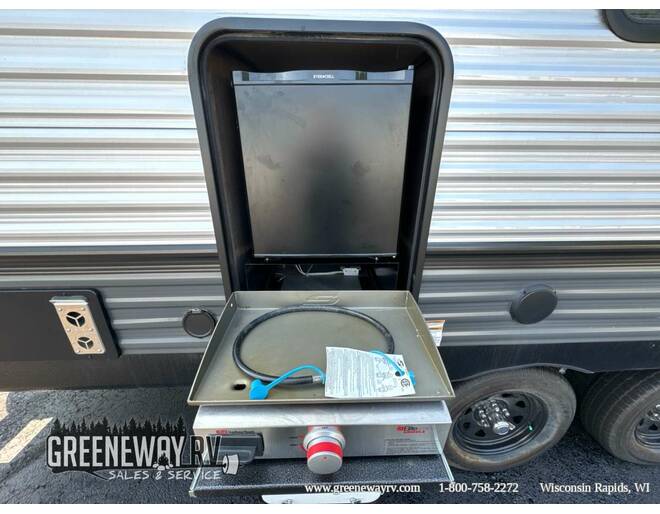 2022 Salem 27RK Travel Trailer at Greeneway RV Sales & Service STOCK# 11104A Photo 6