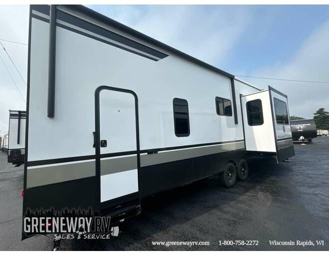 2025 CrossRoads RV Hampton Destination Trailer 388FKL Travel Trailer at Greeneway RV Sales & Service STOCK# 11196 Photo 5