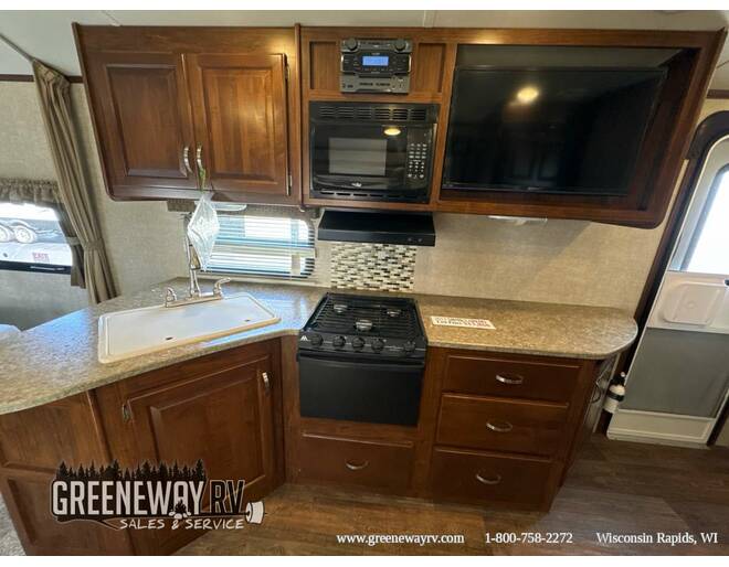 2013 Keystone Laredo Super Lite 240MK Travel Trailer at Greeneway RV Sales & Service STOCK# 11059A Photo 9