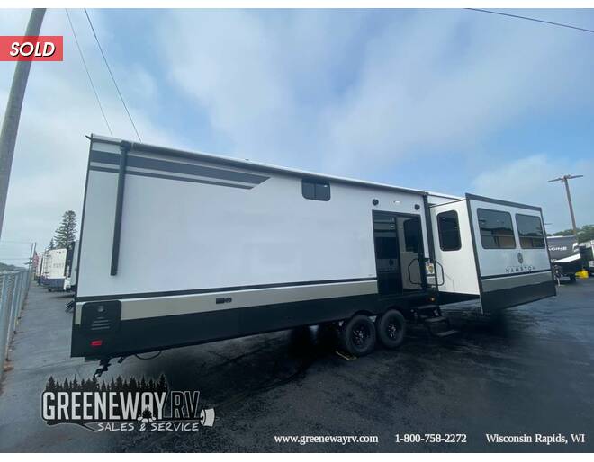 2025 CrossRoads RV Hampton Destination Trailer 372FDB Travel Trailer at Greeneway RV Sales & Service STOCK# 11202 Photo 2