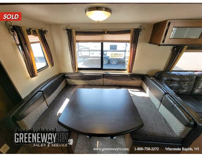 2017 Salem 32BHDS Travel Trailer at Greeneway RV Sales & Service STOCK# 11026A Photo 8