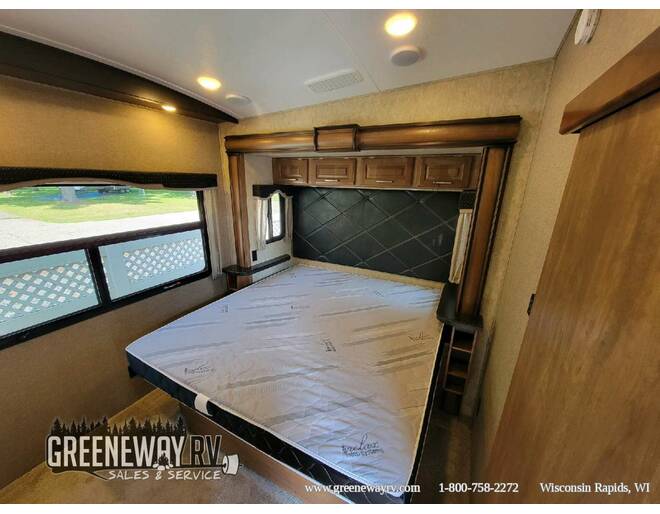 2017 Keystone Montana 3711FL Fifth Wheel at Greeneway RV Sales & Service STOCK# 11065A Photo 5