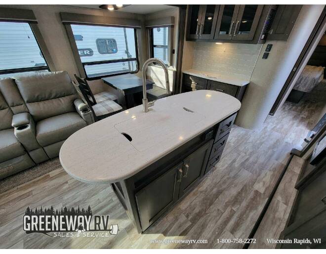 2020 Grand Design Reflection 297RSTS Travel Trailer at Greeneway RV Sales & Service STOCK# 11064A Photo 19