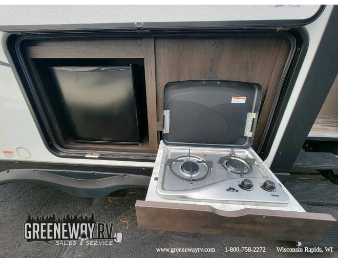 2020 Grand Design Reflection 297RSTS Travel Trailer at Greeneway RV Sales & Service STOCK# 11064A Photo 8