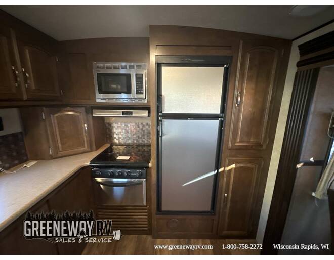 2016 Wildwood Heritage Glen 282RK Travel Trailer at Greeneway RV Sales & Service STOCK# 10708A Photo 15