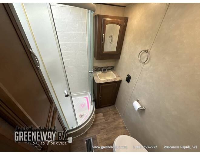 2016 Wildwood Heritage Glen 282RK Travel Trailer at Greeneway RV Sales & Service STOCK# 10708A Photo 20