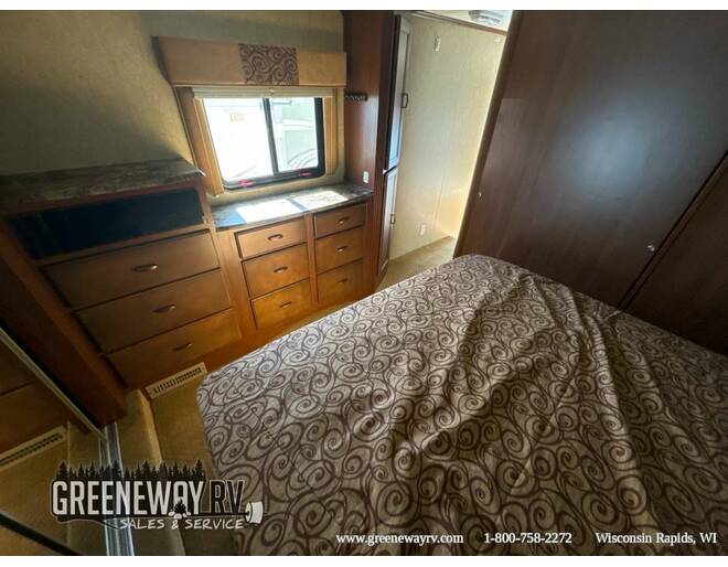 2012 NuWa HitchHiker II LS 315FKLS Fifth Wheel at Greeneway RV Sales & Service STOCK# 10999A Photo 22