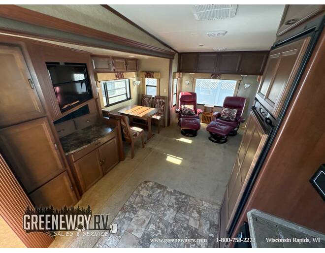 2012 NuWa HitchHiker II LS 315FKLS Fifth Wheel at Greeneway RV Sales & Service STOCK# 10999A Photo 7