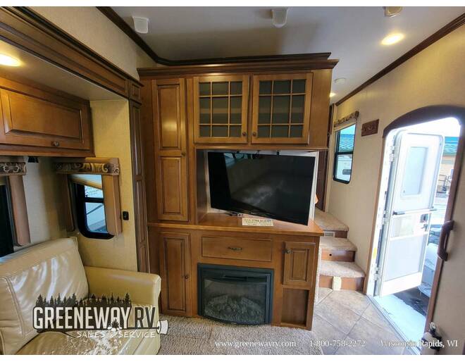 2014 Heartland Bighorn 3370RK Fifth Wheel at Greeneway RV Sales & Service STOCK# 11167A Photo 11