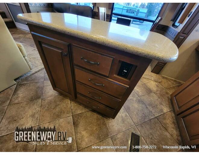 2014 Heartland Bighorn 3370RK Fifth Wheel at Greeneway RV Sales & Service STOCK# 11167A Photo 21