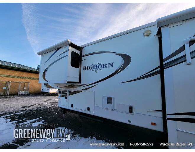 2014 Heartland Bighorn 3370RK Fifth Wheel at Greeneway RV Sales & Service STOCK# 11167A Photo 5