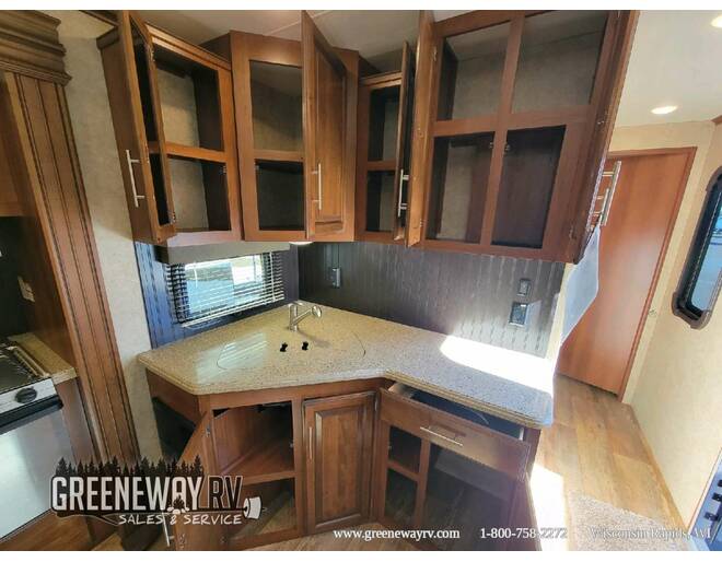 2017 Jayco Eagle 338RETS Travel Trailer at Greeneway RV Sales & Service STOCK# 11190A Photo 10