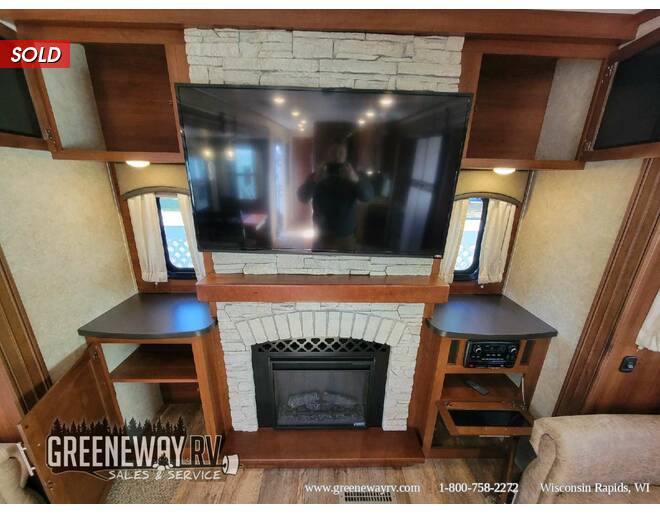 2017 Jayco Eagle 338RETS Travel Trailer at Greeneway RV Sales & Service STOCK# 11190A Photo 21