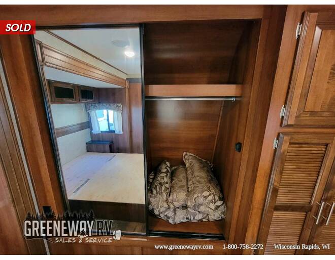 2017 Jayco Eagle 338RETS Travel Trailer at Greeneway RV Sales & Service STOCK# 11190A Photo 30