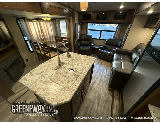 2018 Highland Ridge Open Range Light 318RLS Fifth Wheel at Greeneway RV Sales & Service STOCK# 11056A Photo 10