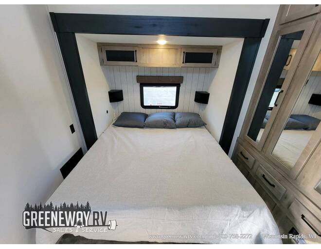 2025 Palomino Puma Destination Loft 429LFT Travel Trailer at Greeneway RV Sales & Service STOCK# 11235 Photo 39