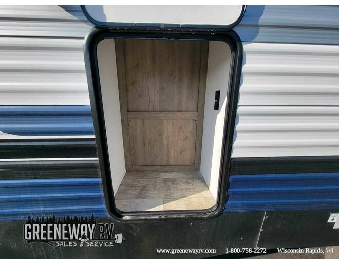 2025 Palomino Puma Destination Loft 429LFT Travel Trailer at Greeneway RV Sales & Service STOCK# 11235 Photo 7