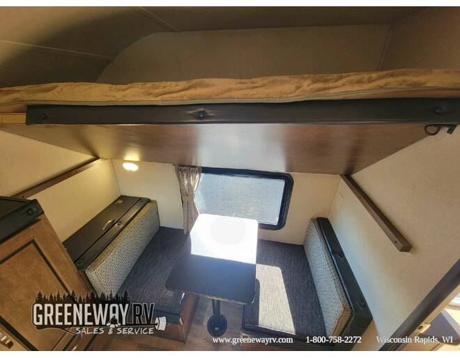 2018 Salem 36BHBS Travel Trailer at Greeneway RV Sales & Service STOCK# 11157B Photo 10