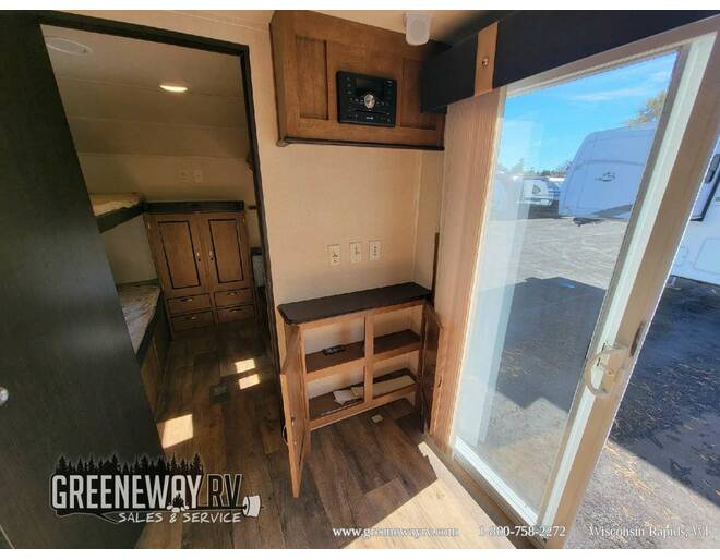 2018 Salem 36BHBS Travel Trailer at Greeneway RV Sales & Service STOCK# 11157B Photo 14