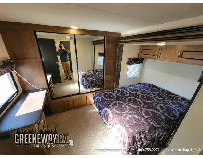 2018 Salem 36BHBS Travel Trailer at Greeneway RV Sales & Service STOCK# 11157B Photo 27